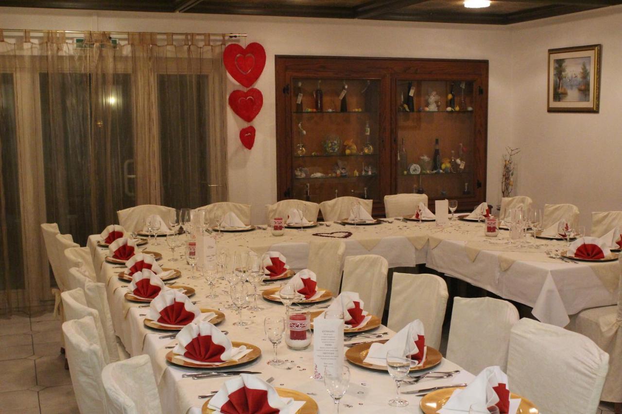 Hotel Restaurant Post Italia Albstadt Ngoại thất bức ảnh